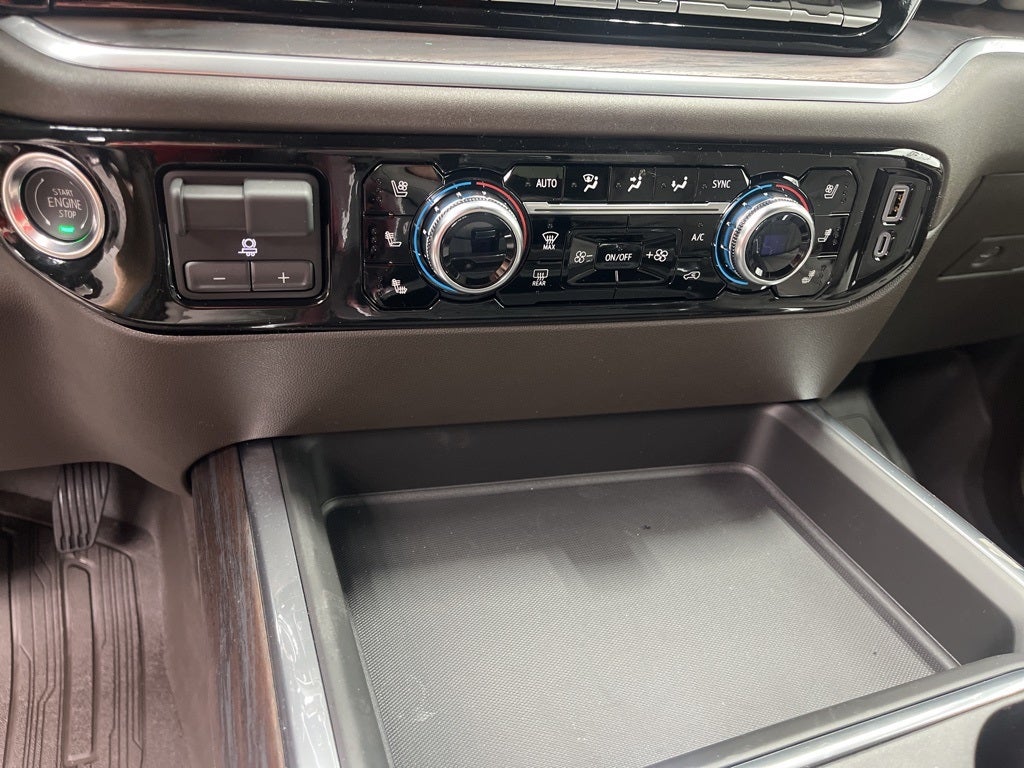 2026 GMC Sierra 2500HD SLT