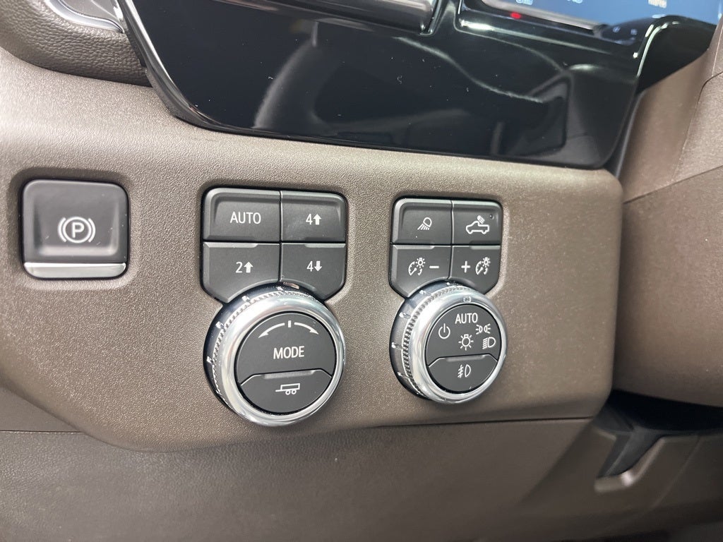 2026 GMC Sierra 2500HD SLT