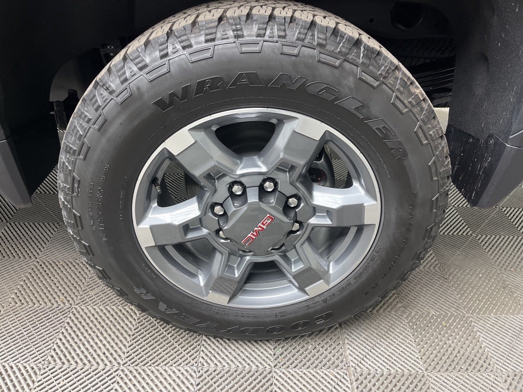 2026 GMC Sierra 2500HD SLT