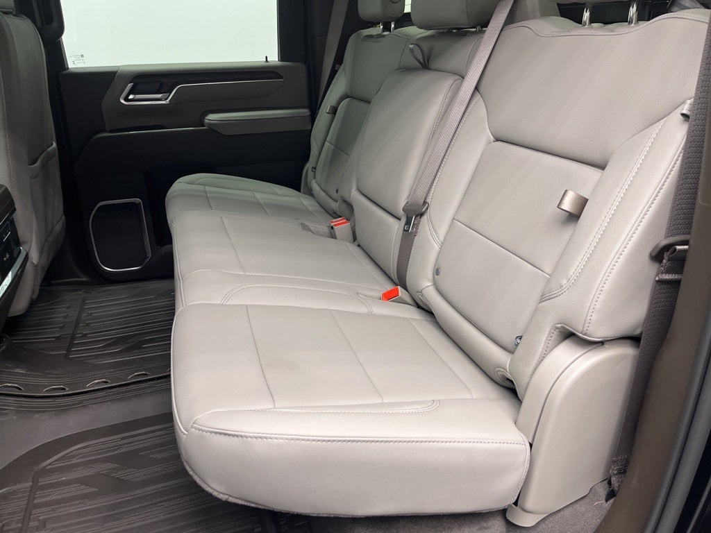 2026 GMC Sierra 2500HD SLT