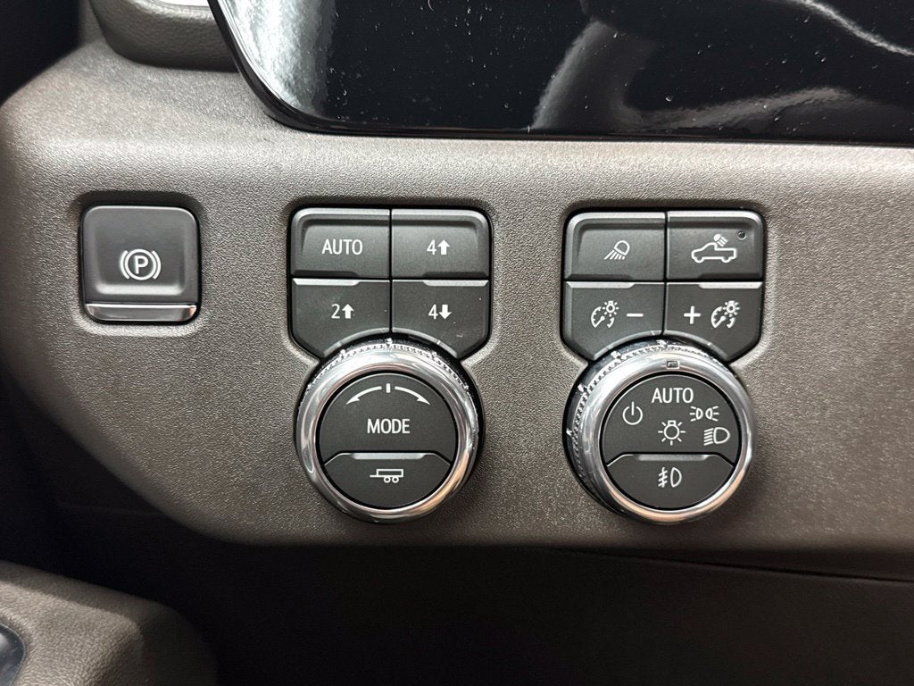 2026 GMC Sierra 2500HD SLT