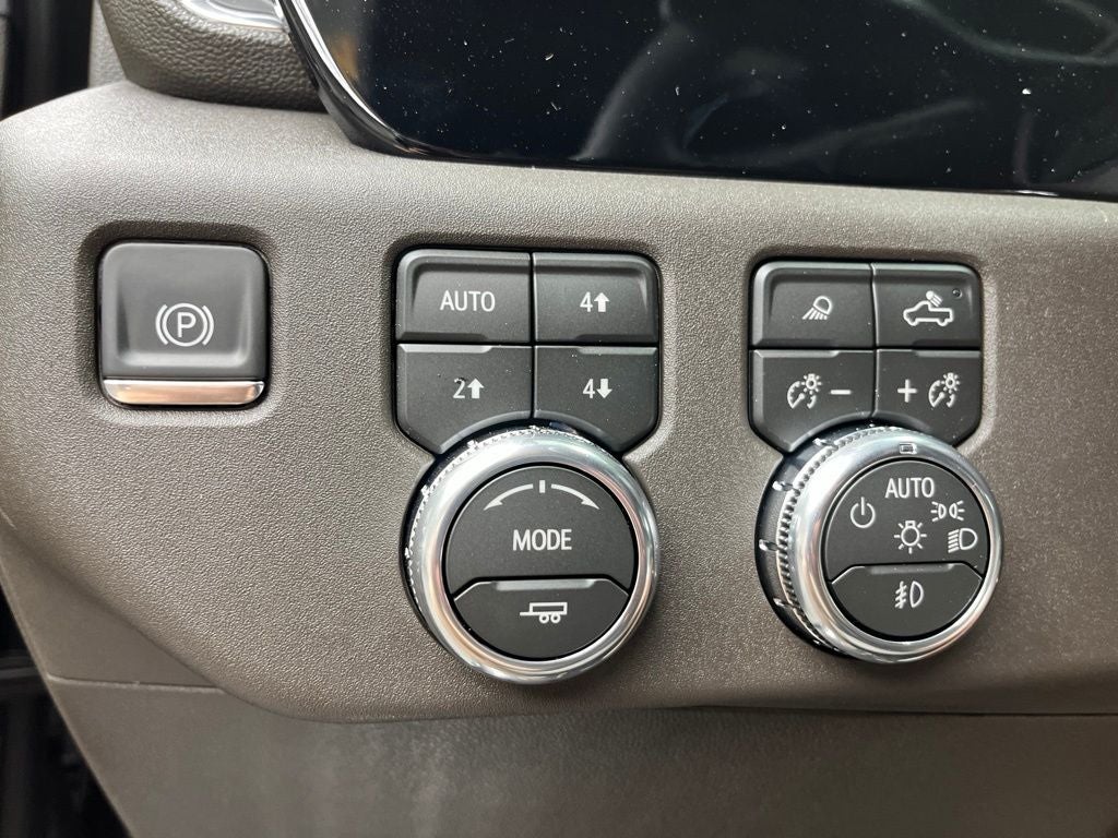 2026 GMC Sierra 2500HD SLT