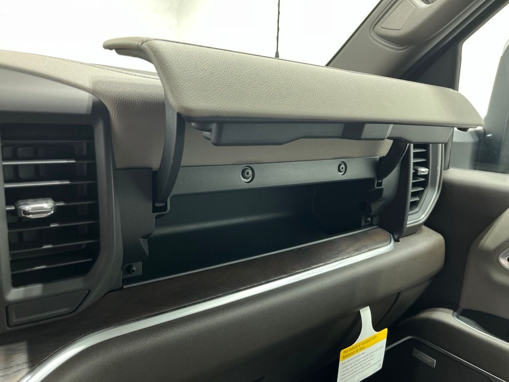 2026 GMC Sierra 2500HD SLT