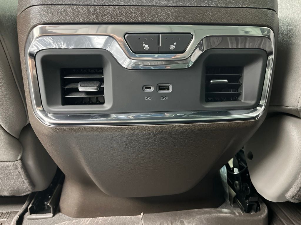 2026 GMC Sierra 2500HD SLT