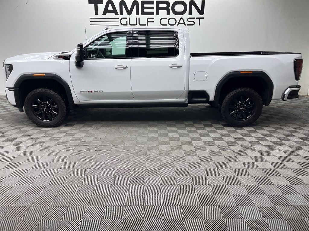 2026 GMC Sierra 2500HD AT4