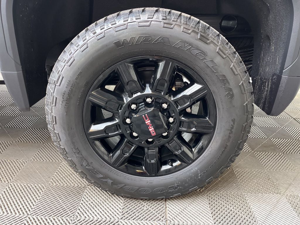 2026 GMC Sierra 2500HD AT4