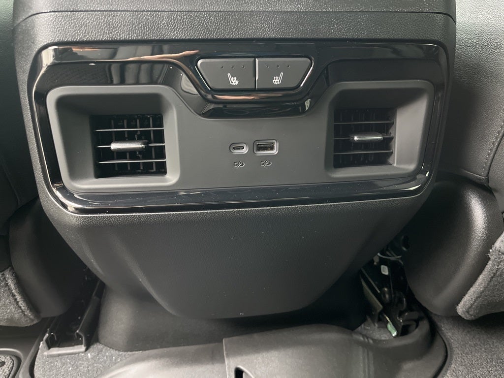 2026 GMC Sierra 2500HD AT4