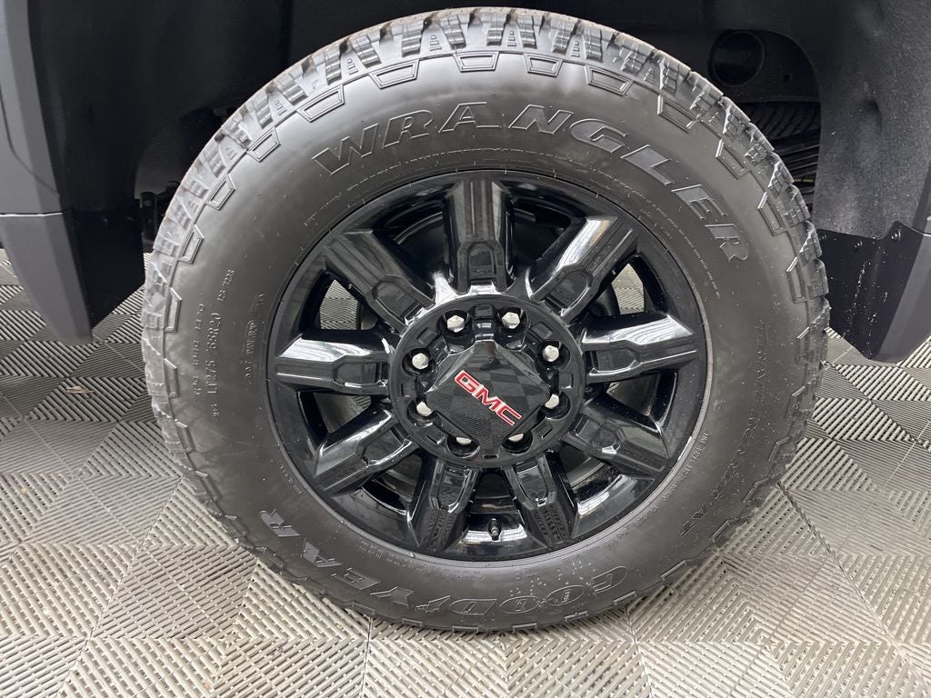 2026 GMC Sierra 2500HD AT4
