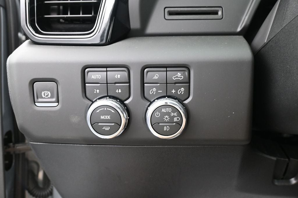 2026 GMC Sierra 2500HD AT4