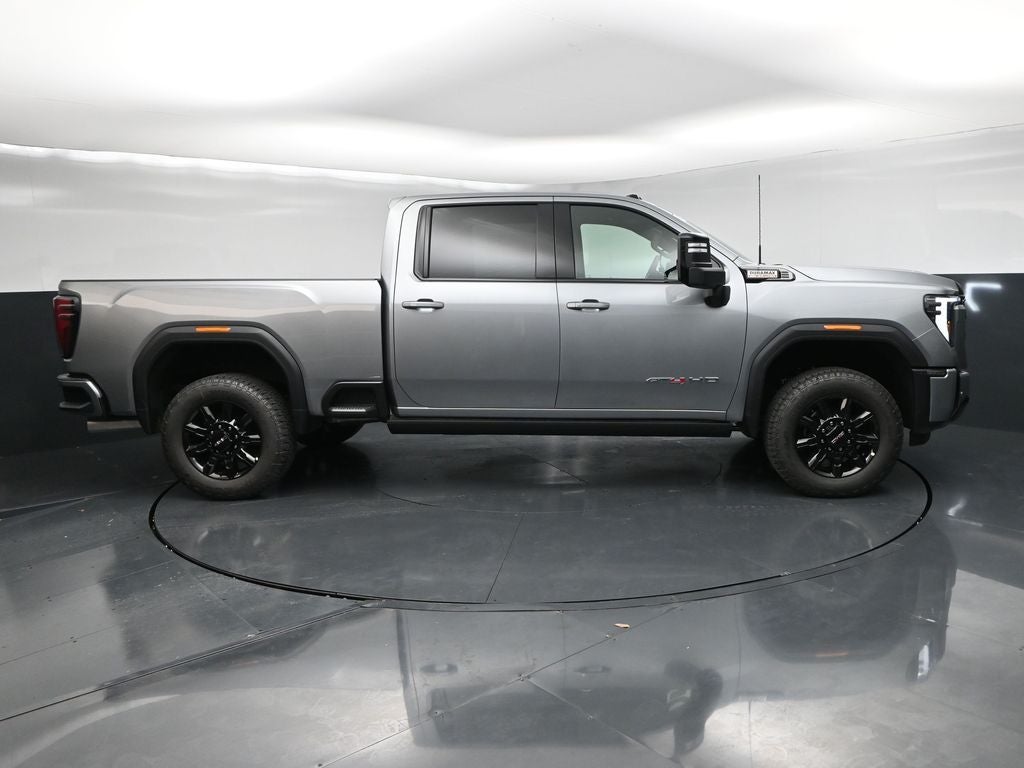 2026 GMC Sierra 2500HD AT4