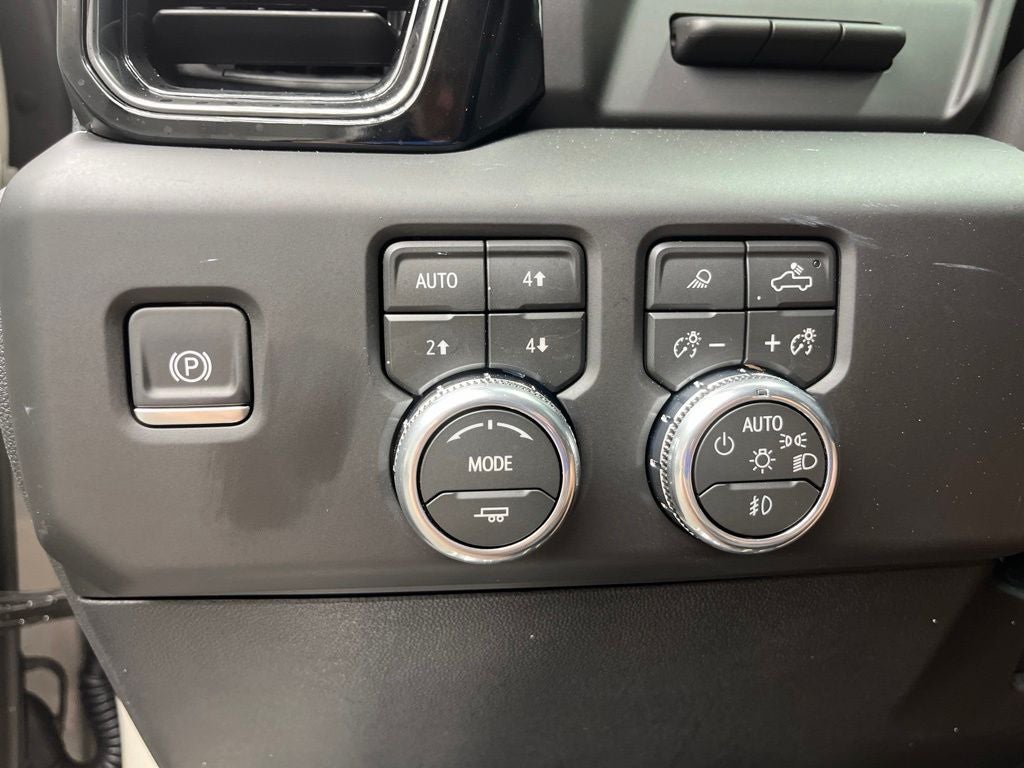 2026 GMC Sierra 2500HD AT4