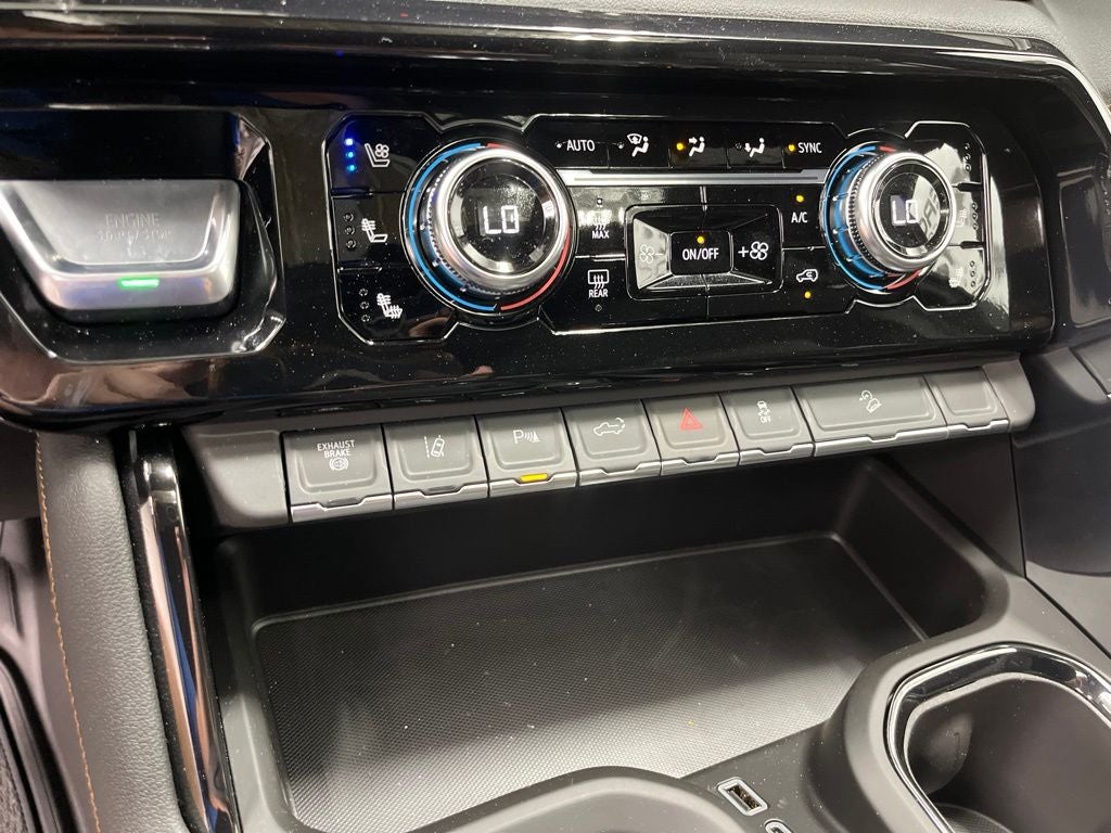 2026 GMC Sierra 2500HD AT4