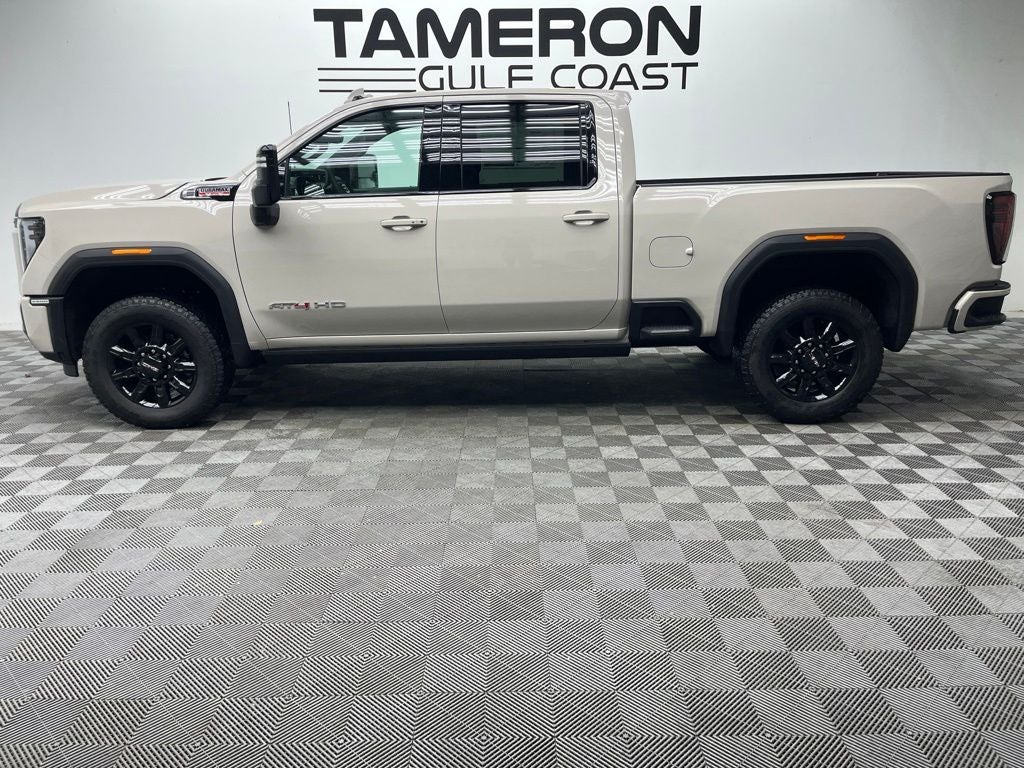 2026 GMC Sierra 2500HD AT4