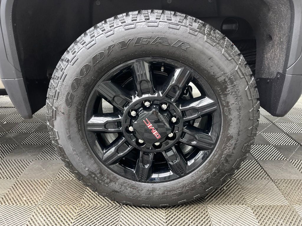 2026 GMC Sierra 2500HD AT4
