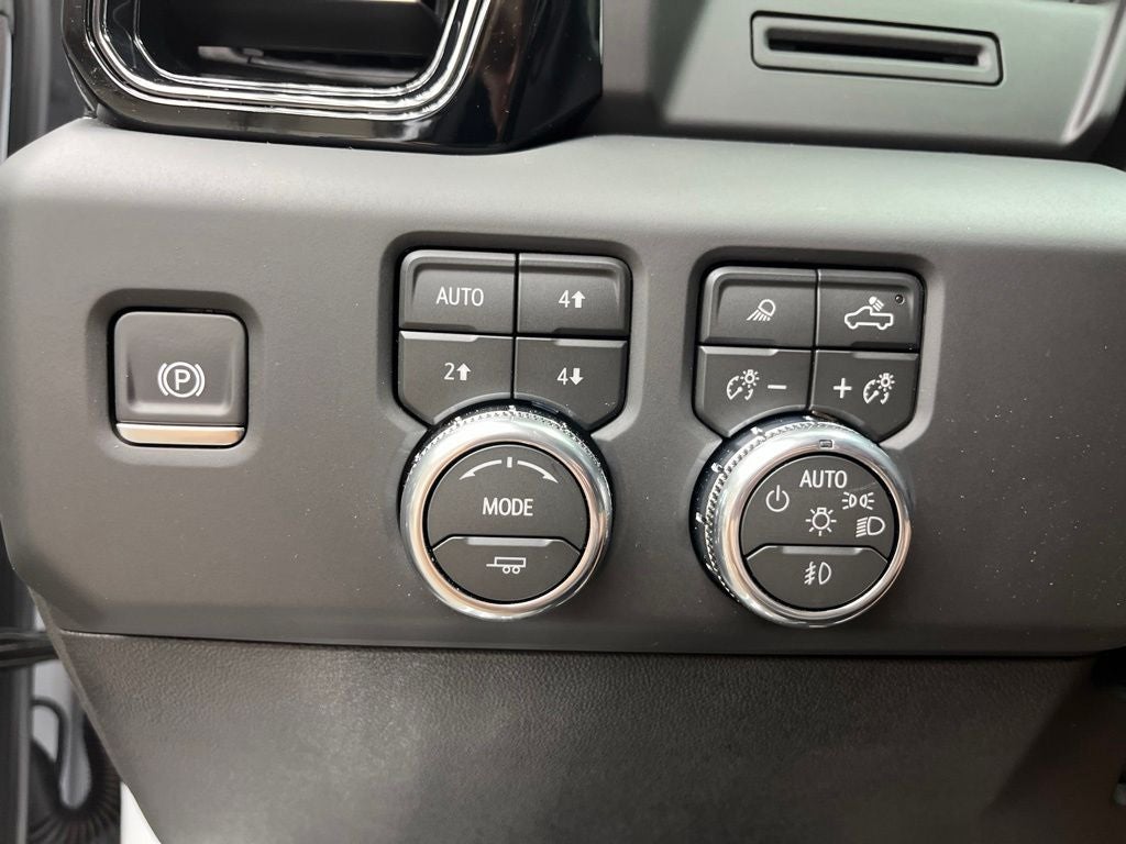 2026 GMC Sierra 2500HD AT4