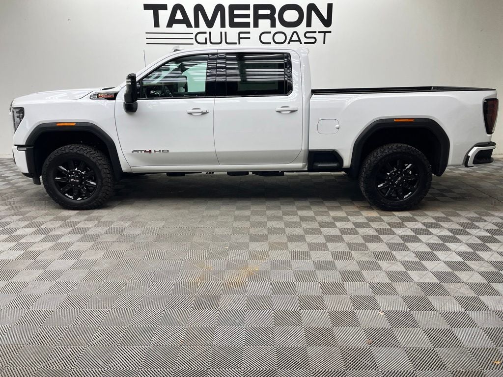 2026 GMC Sierra 2500HD AT4