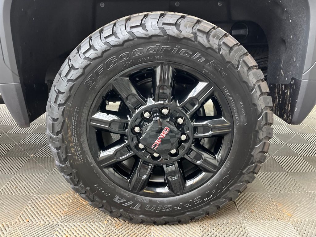 2026 GMC Sierra 2500HD AT4