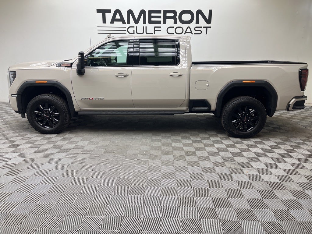 2026 GMC Sierra 2500HD AT4