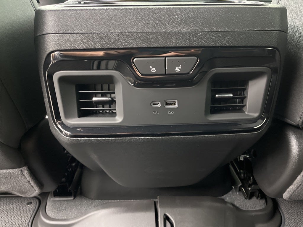 2026 GMC Sierra 2500HD AT4