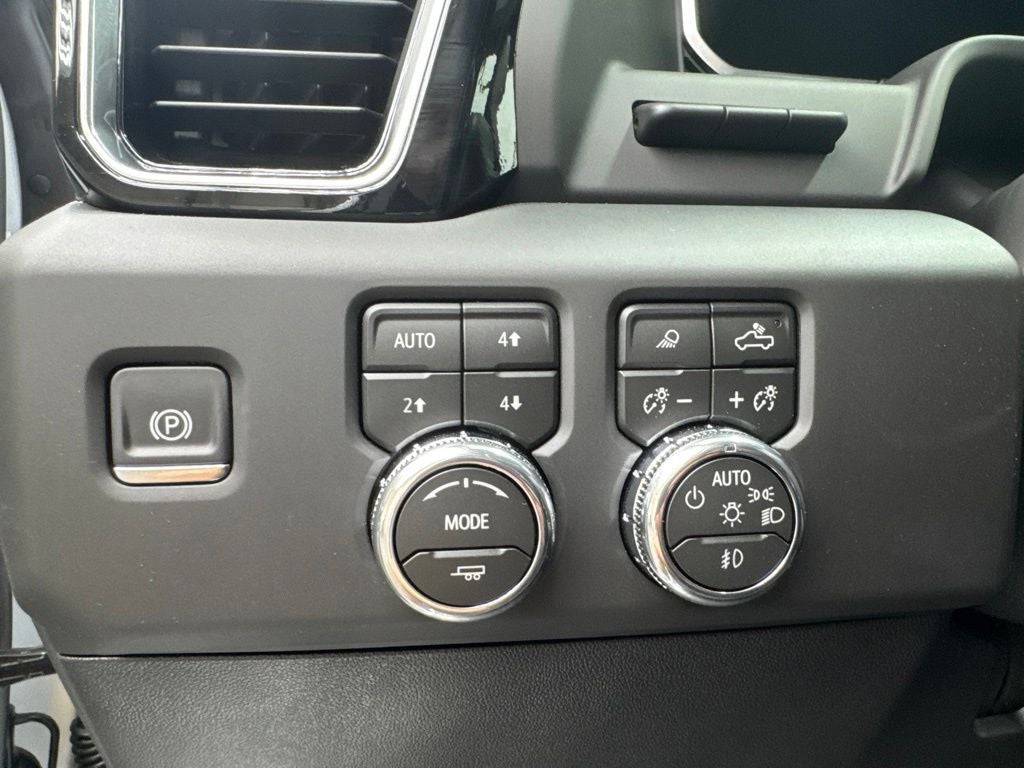 2026 GMC Sierra 2500HD Denali