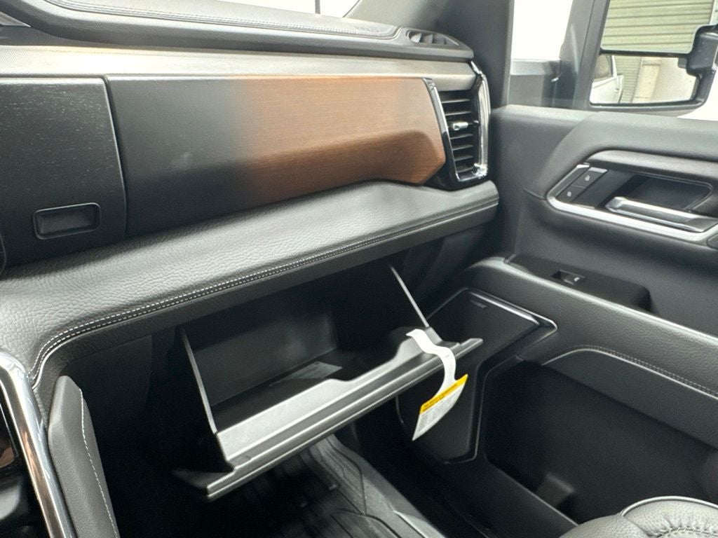 2026 GMC Sierra 2500HD Denali