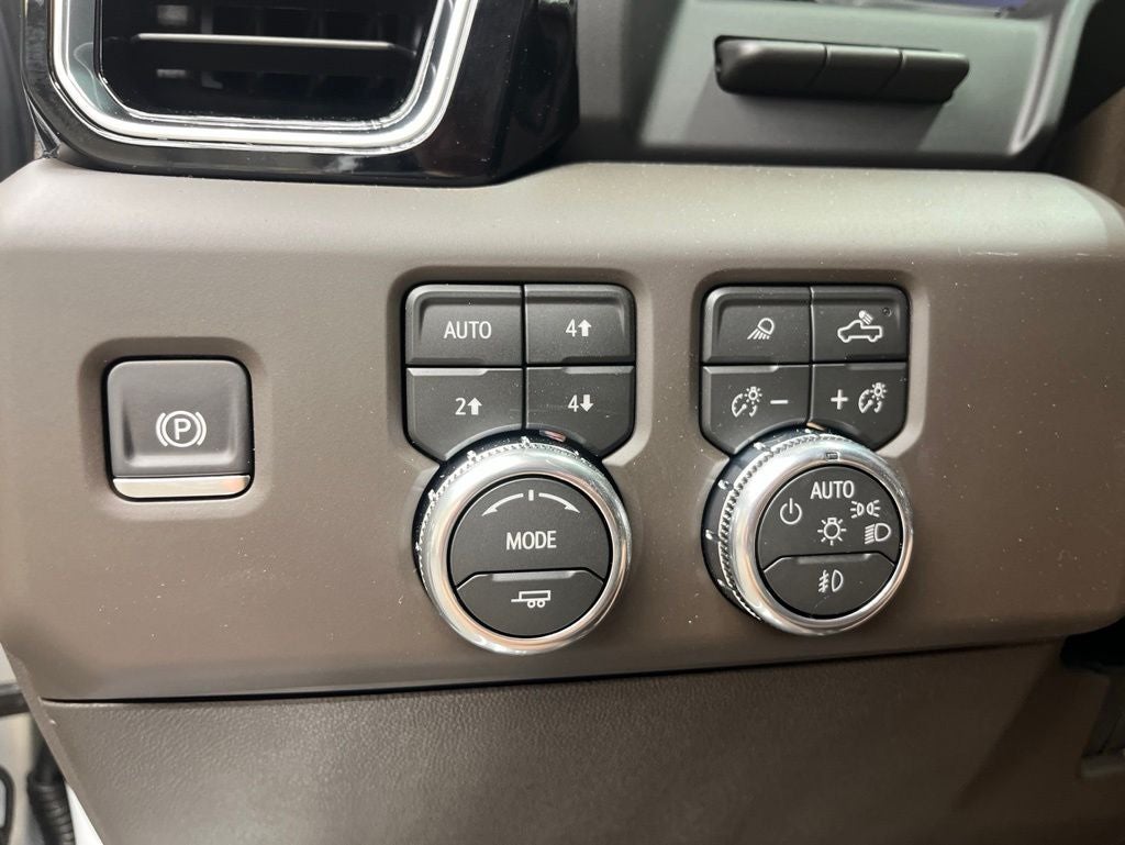 2026 GMC Sierra 2500HD Denali