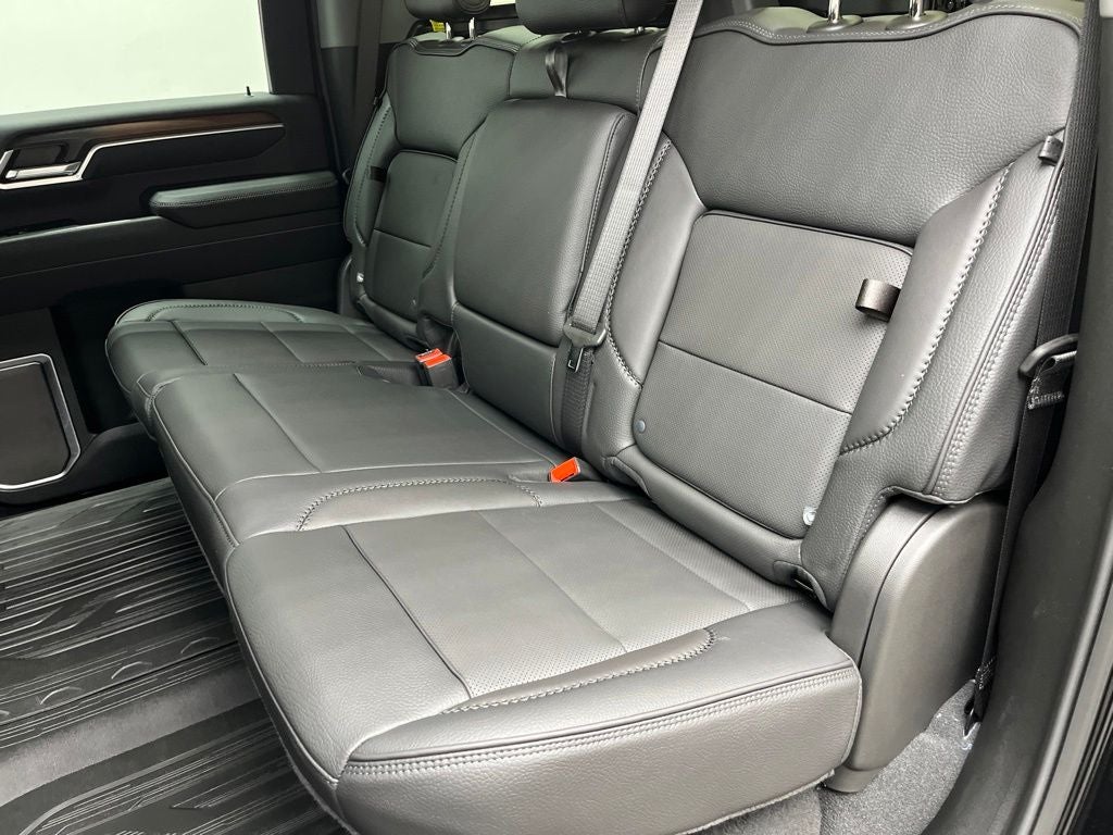 2026 GMC Sierra 2500HD Denali