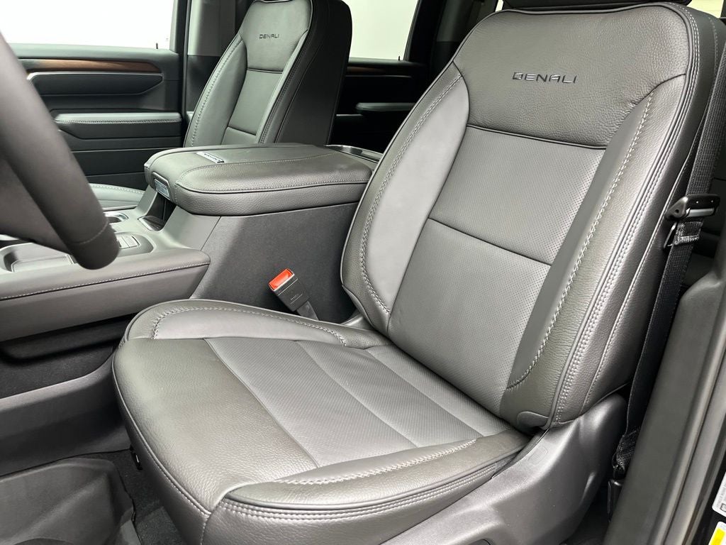 2026 GMC Sierra 2500HD Denali