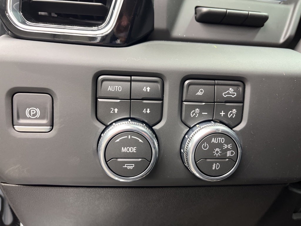 2026 GMC Sierra 2500HD Denali