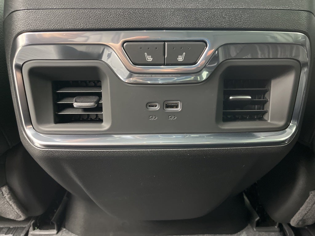 2026 GMC Sierra 2500HD Denali