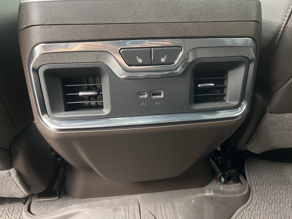 2026 GMC Sierra 2500HD Denali