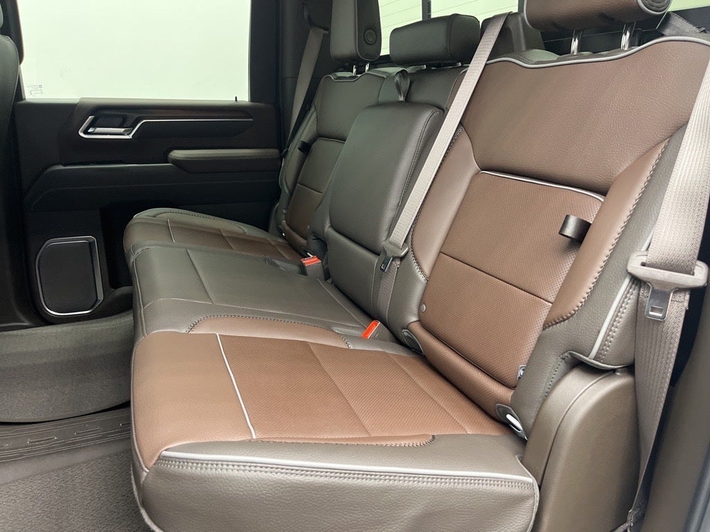 2026 GMC Sierra 2500HD Denali