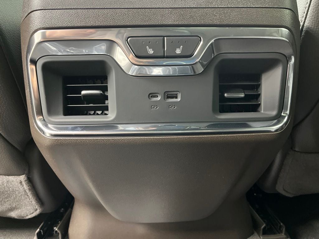 2026 GMC Sierra 2500HD Denali