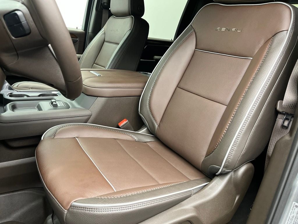 2026 GMC Sierra 2500HD Denali