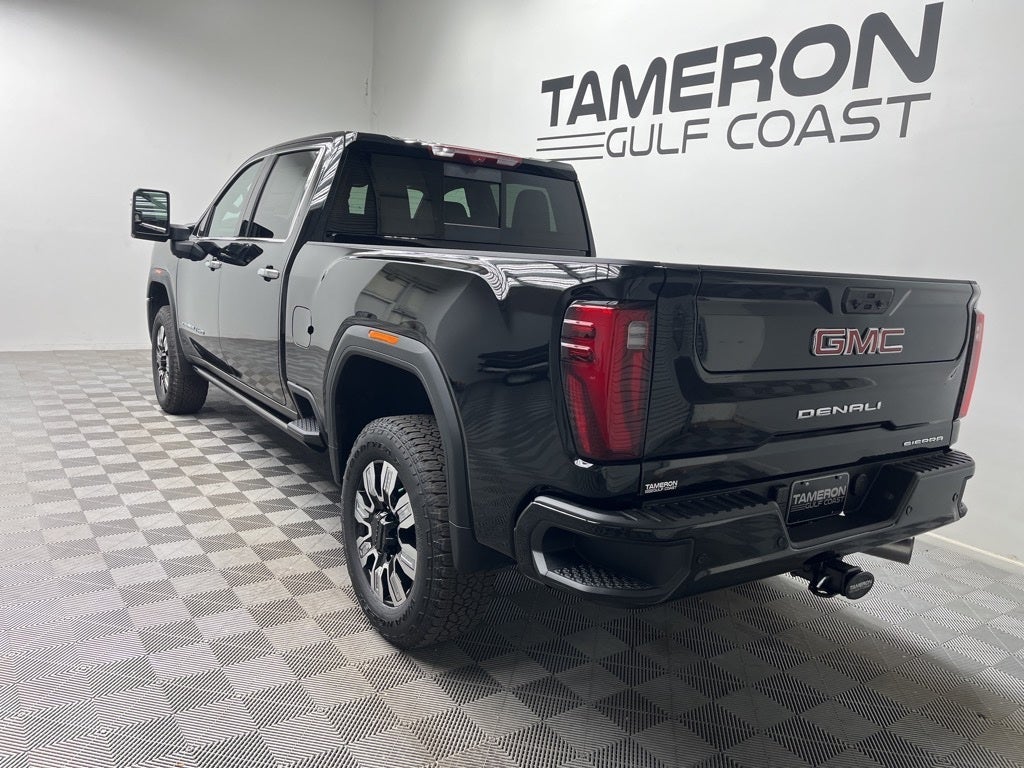 2025 GMC Sierra 2500HD Denali