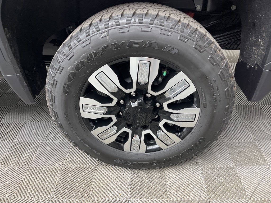 2025 GMC Sierra 2500HD Denali