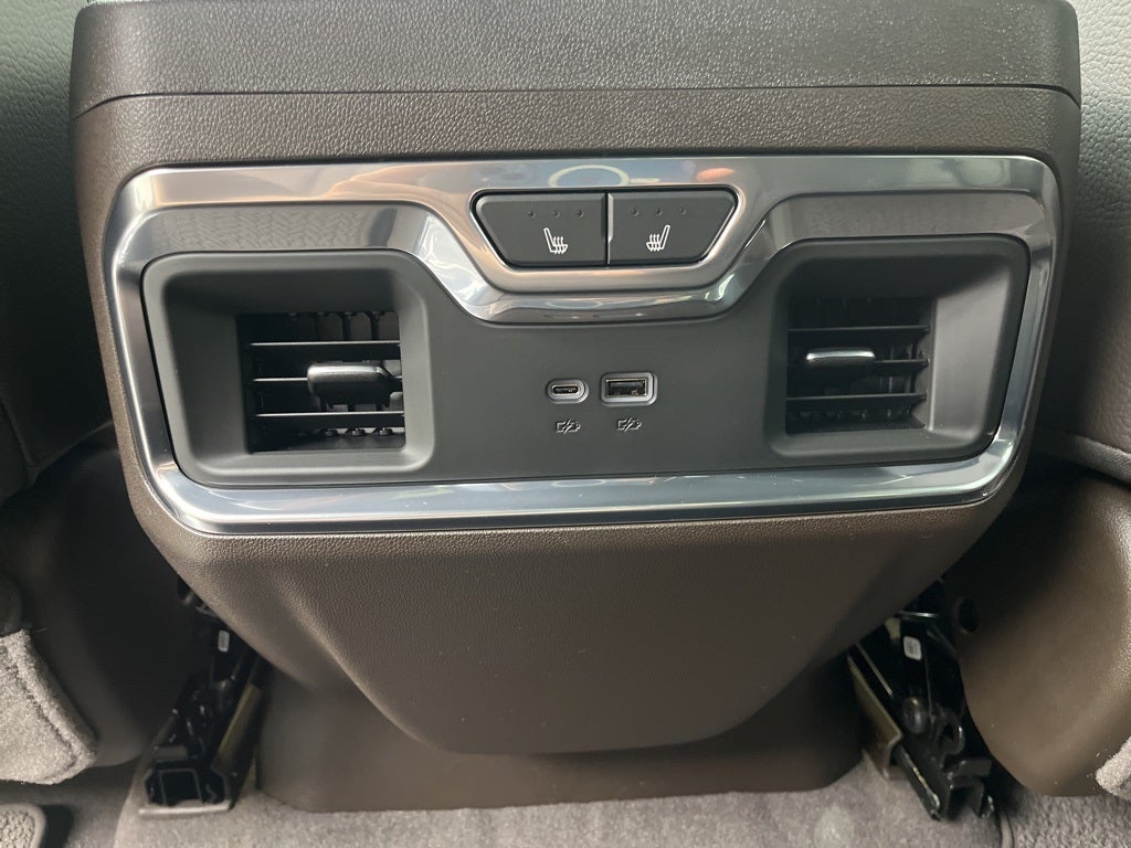 2026 GMC Sierra 2500HD Denali