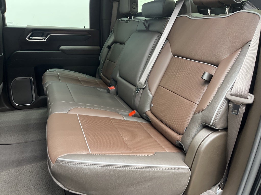 2026 GMC Sierra 2500HD Denali