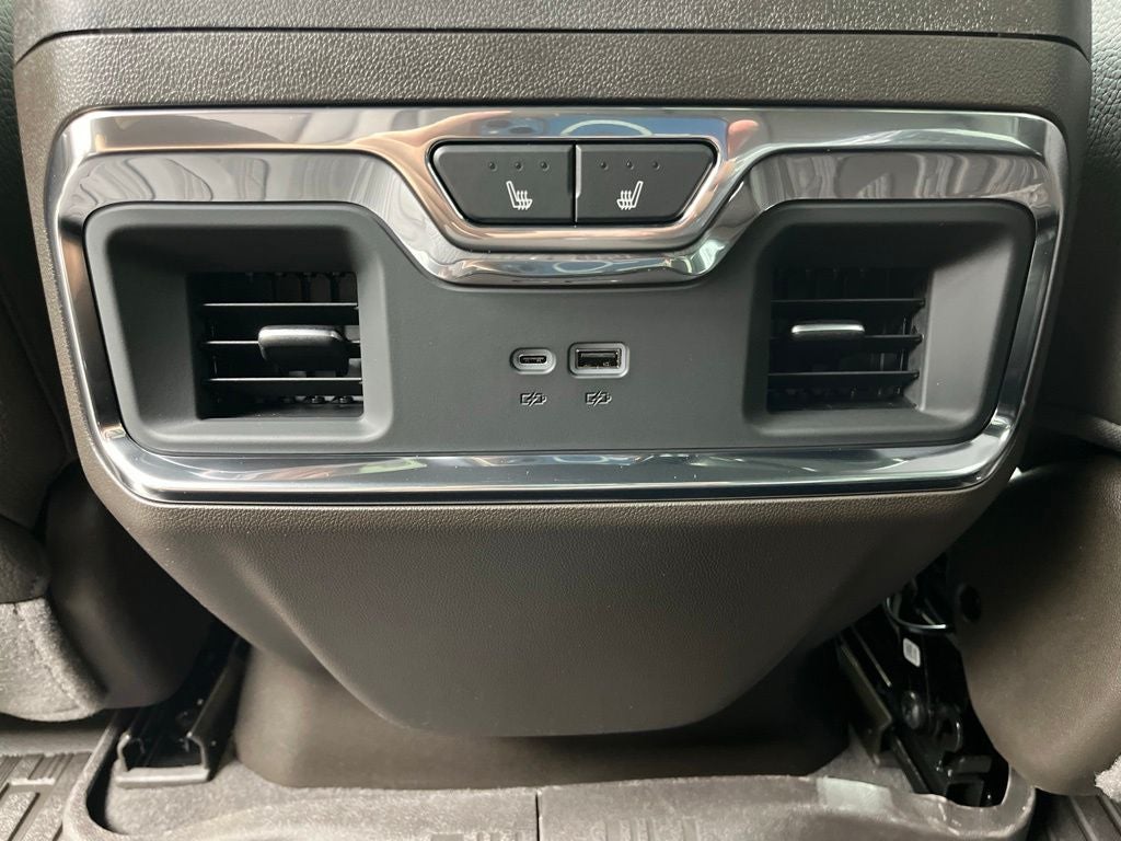2026 GMC Sierra 2500HD Denali