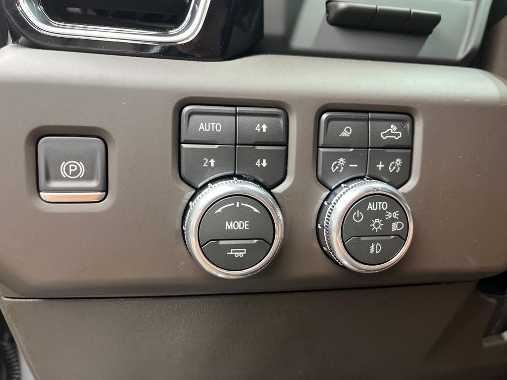 2026 GMC Sierra 2500HD Denali