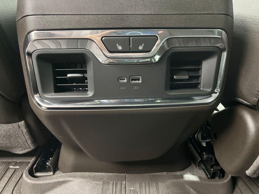 2026 GMC Sierra 2500HD Denali