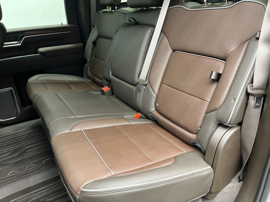 2026 GMC Sierra 2500HD Denali