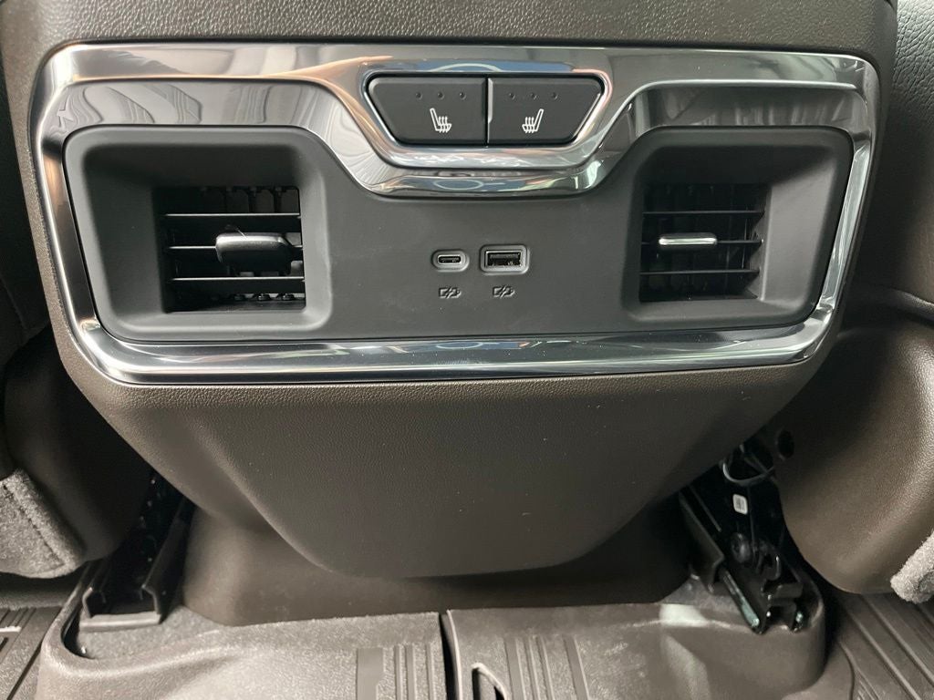 2026 GMC Sierra 2500HD Denali