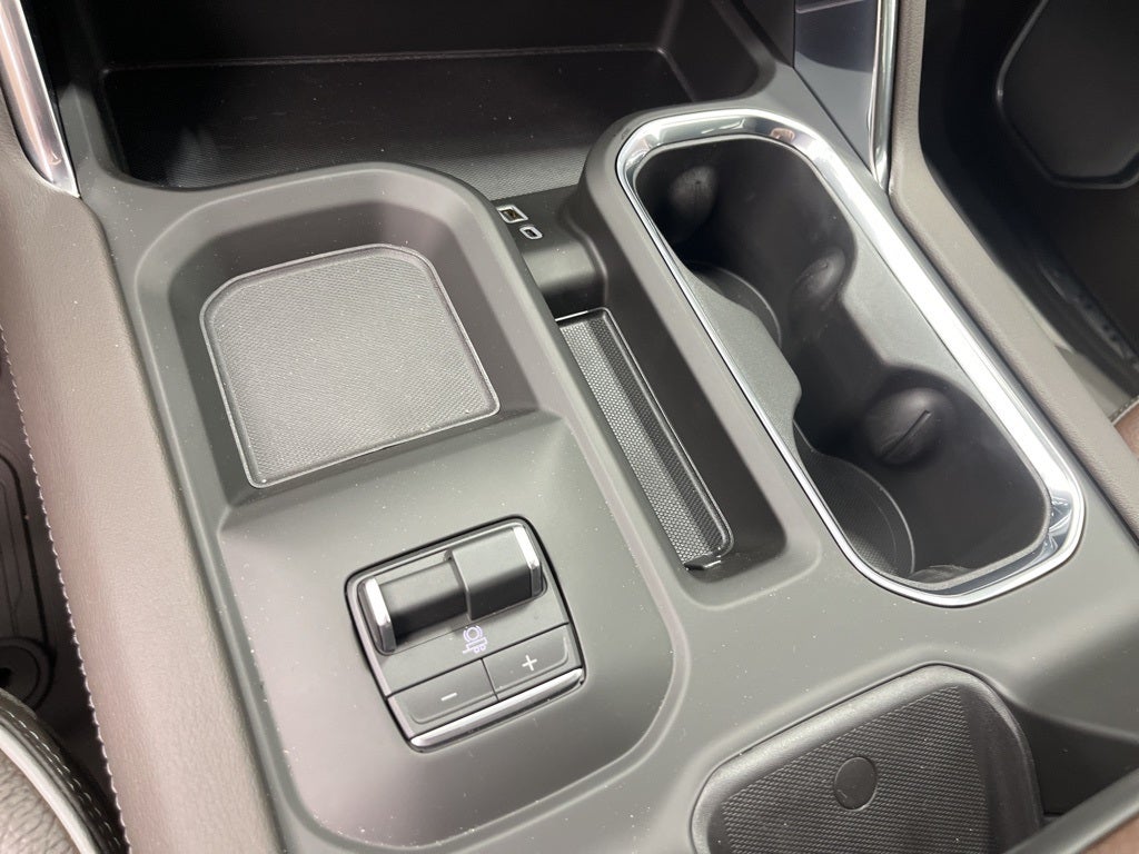 2026 GMC Sierra 2500HD Denali