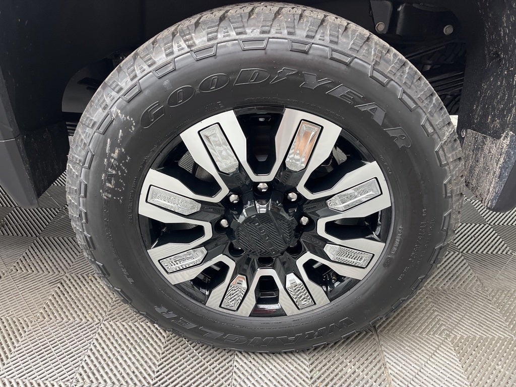 2026 GMC Sierra 2500HD Denali