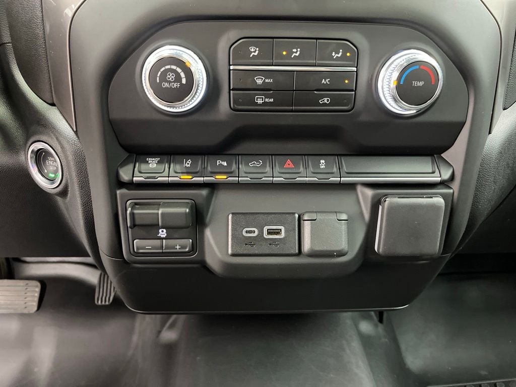 2026 GMC Sierra 3500HD Pro