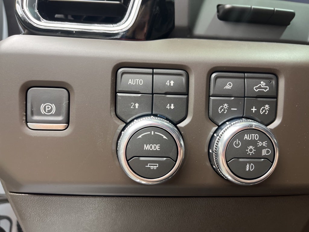 2026 GMC Sierra 3500HD Denali