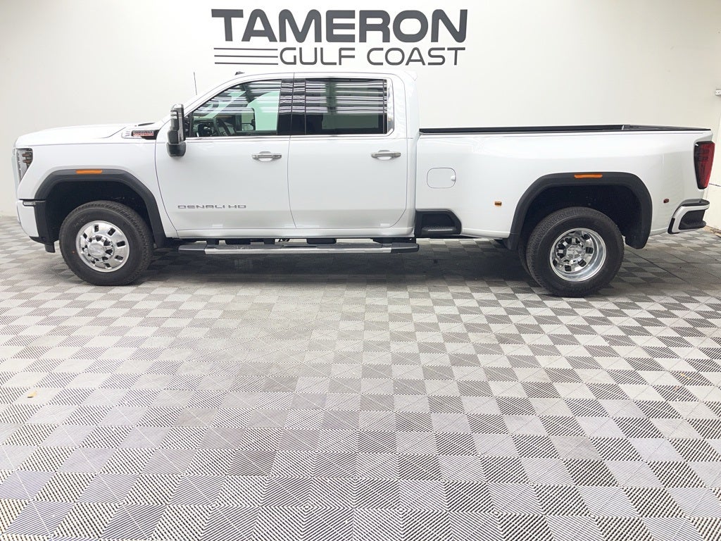 2026 GMC Sierra 3500HD Denali