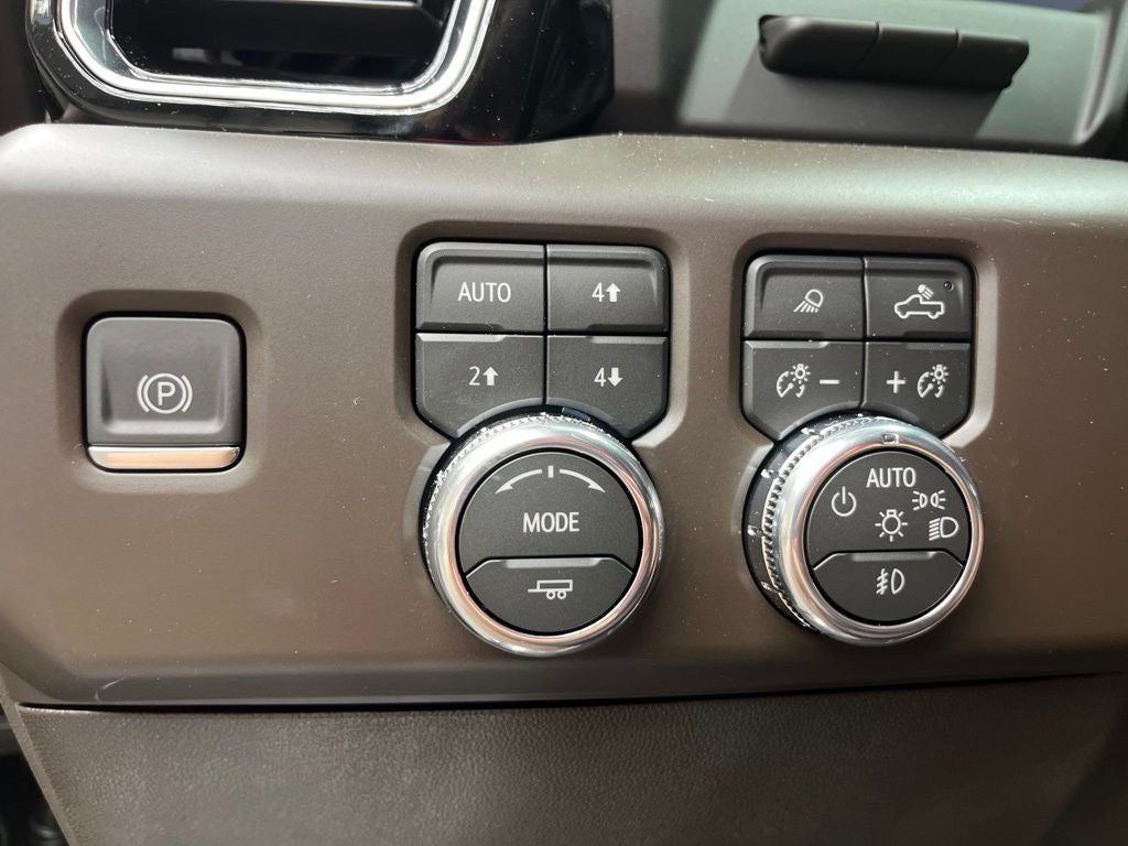 2026 GMC Sierra 3500HD Denali