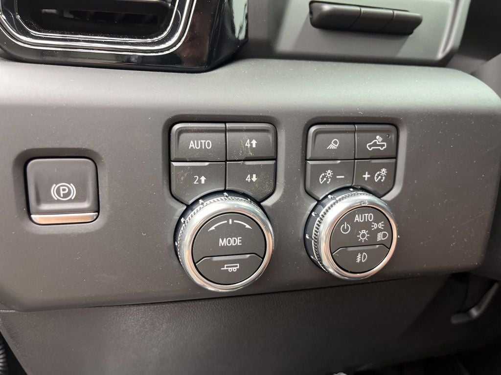 2026 GMC Sierra 2500HD AT4X